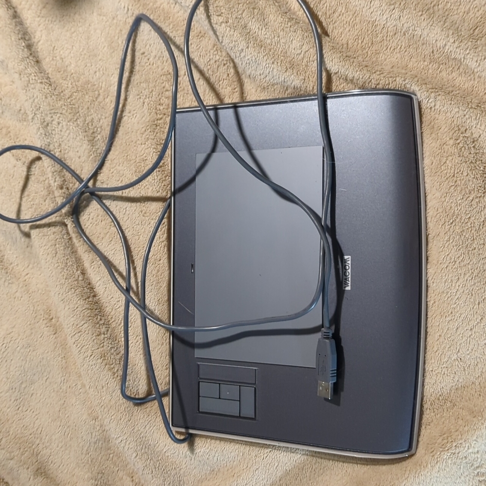 Wacom Intuos3 Comic Pen & Touch Graphics Tablet - Black - PTZ431W.